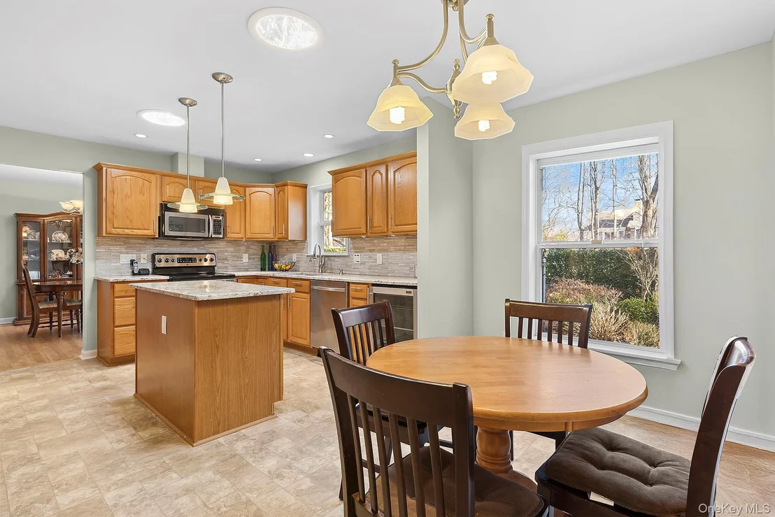 Photo of 17 Cove View Road