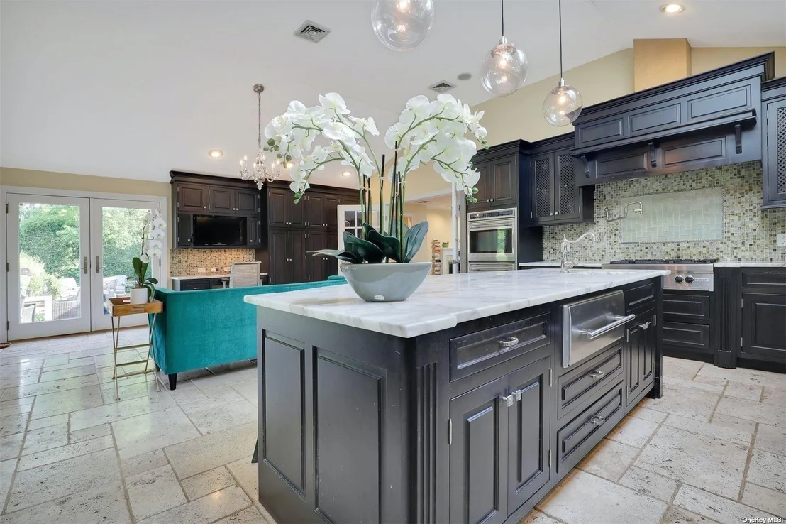 Photo of 155 Split Rock Road
