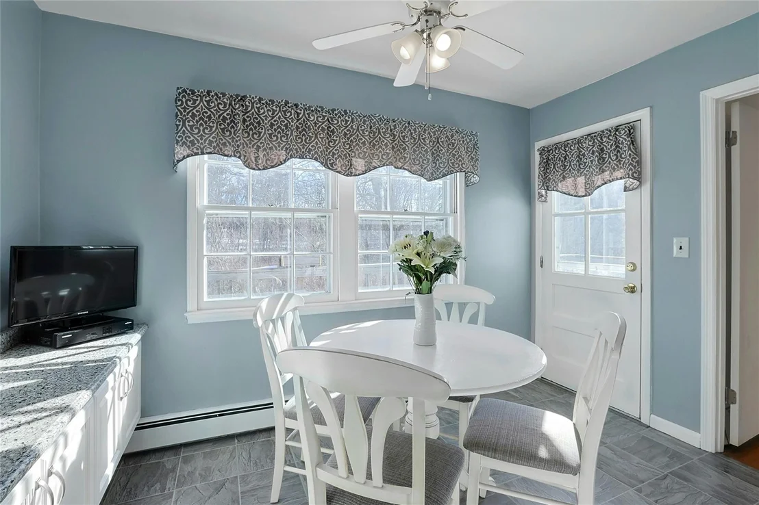 Photo of 7 Oak Hill Road