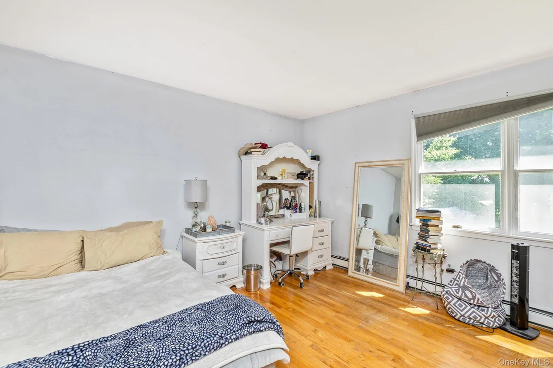 Photo of 41 Astor Avenue