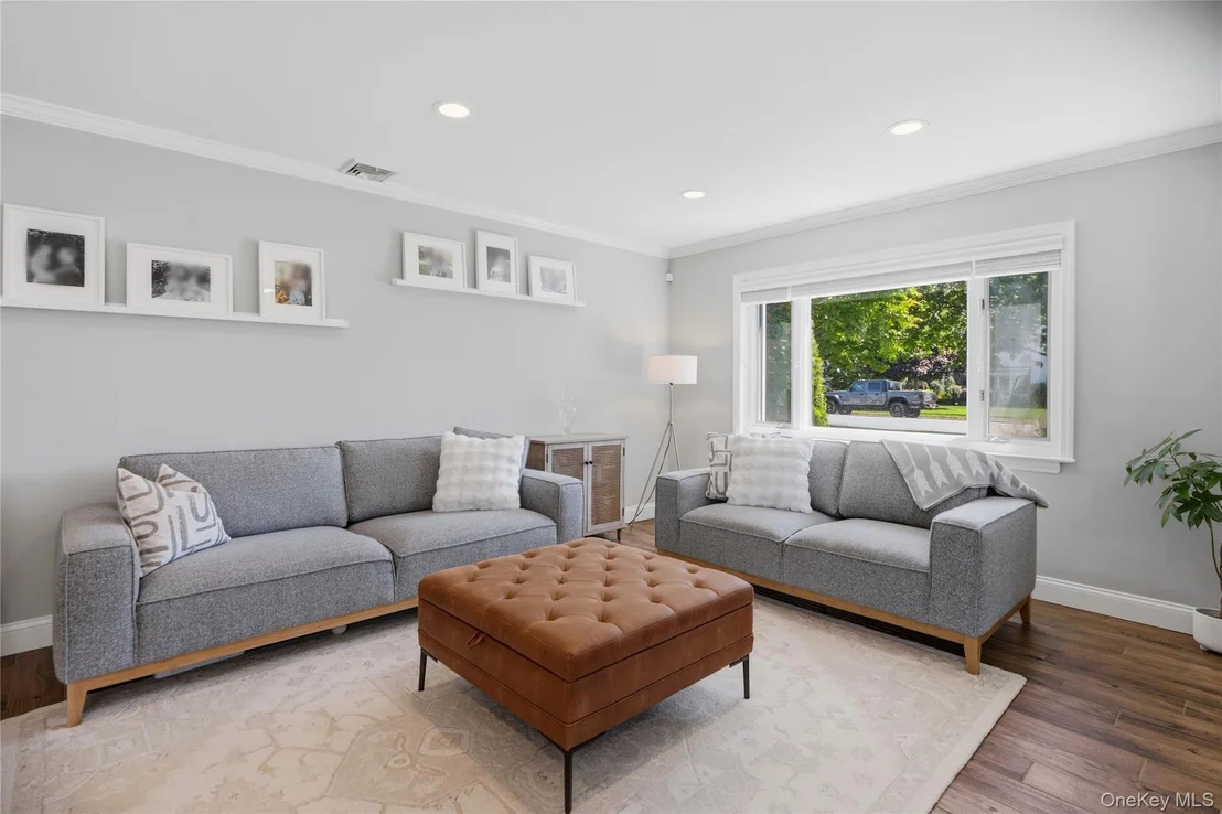 Photo of 51 Fox Boulevard