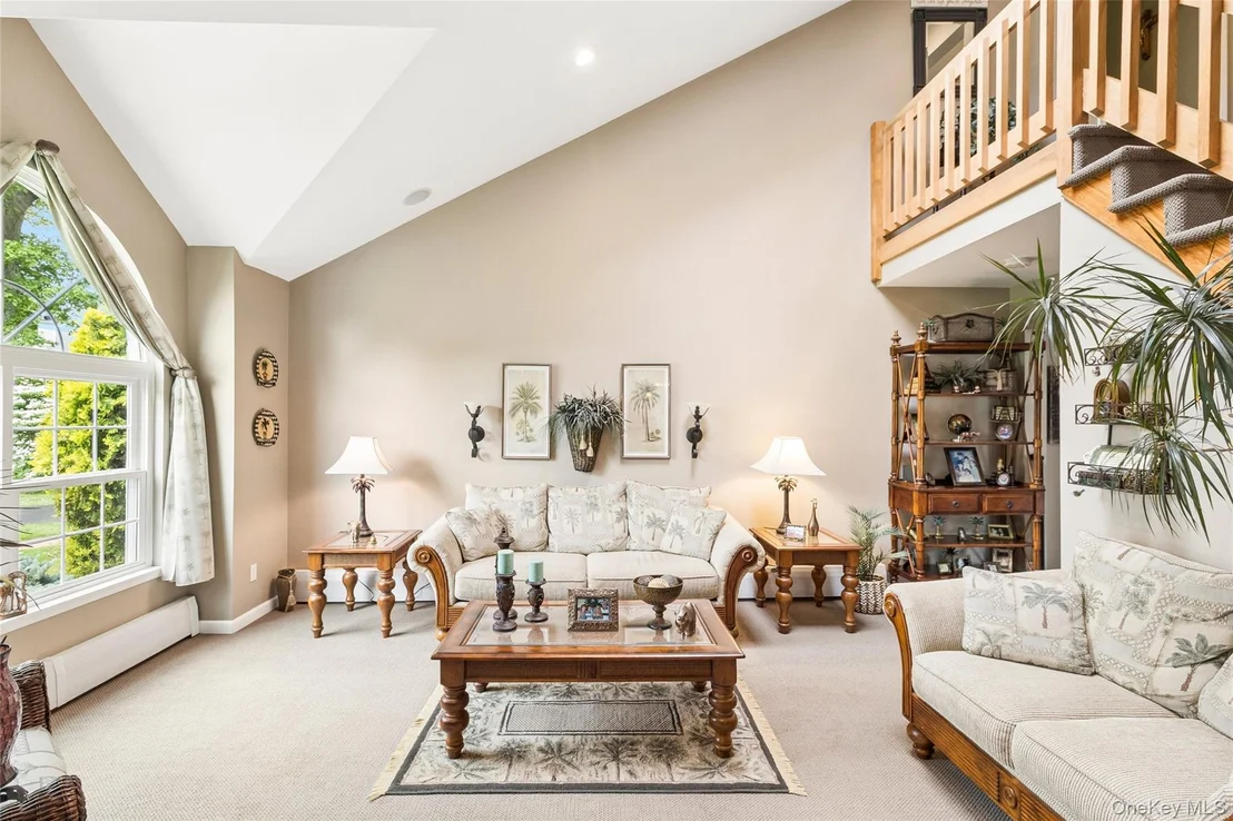 Photo of 42 Adelia Path