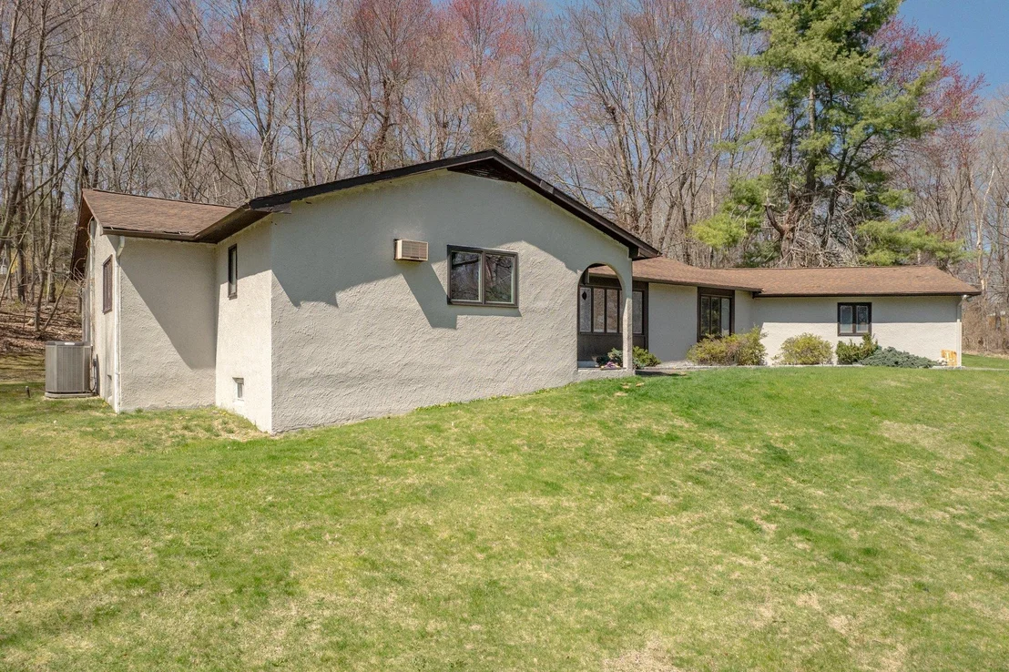 Photo of 171 Crane Road