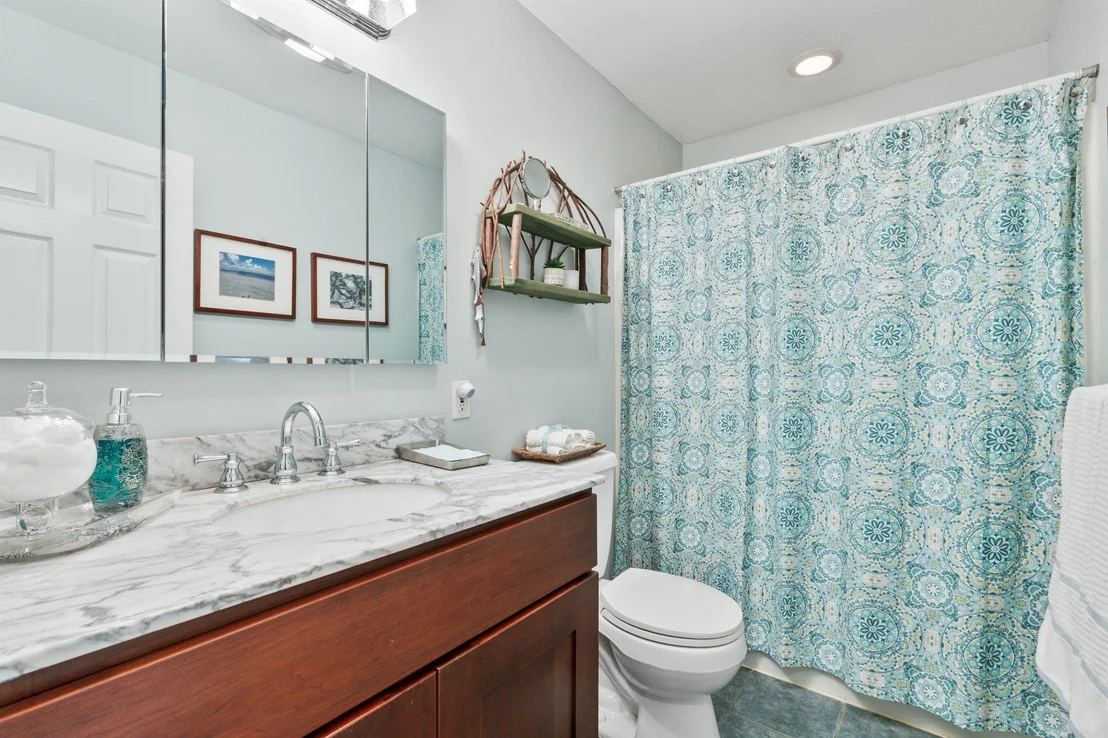 Photo of 237 Barrett Hill Road