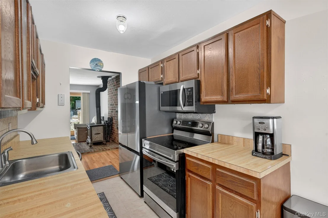 Photo of 5 Roundtree Court