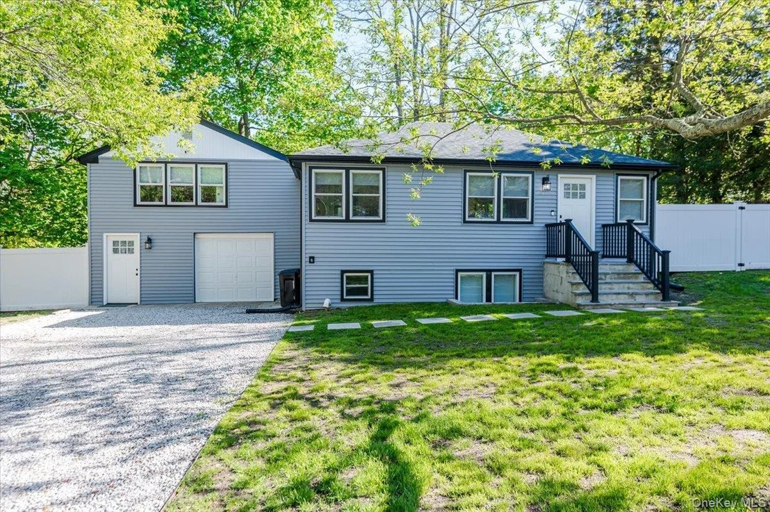 Photo of 55 Hickory Road