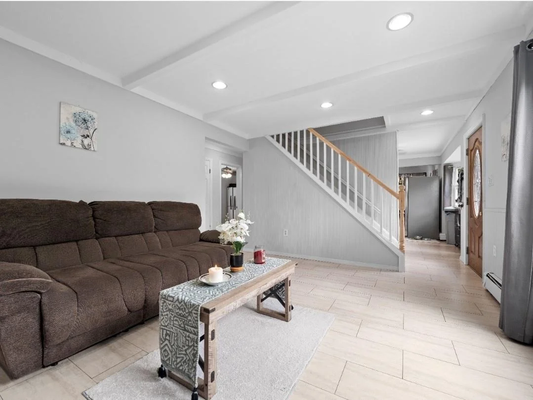 Photo of 33 Saddle Lane