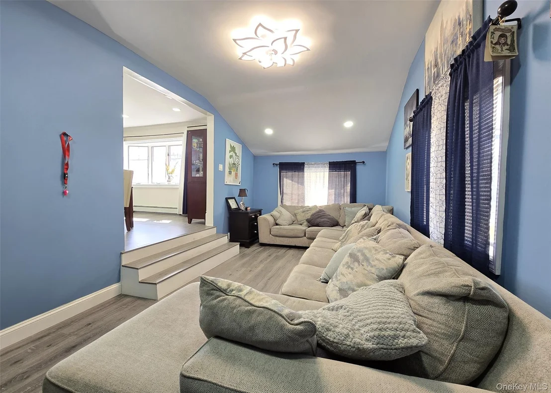 Photo of 17 Gregory Drive
