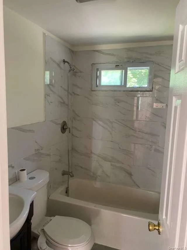 Photo of 32 Cedar Trail