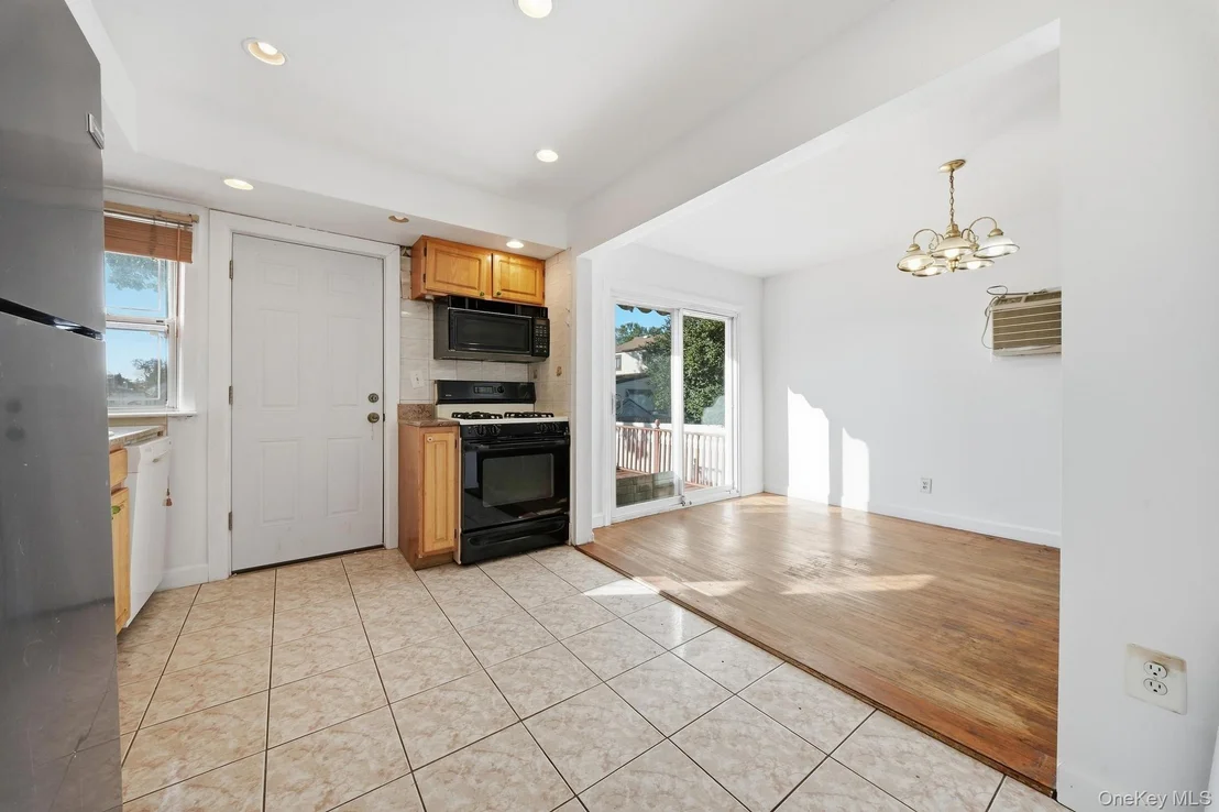 Photo of 88 Meyer Avenue