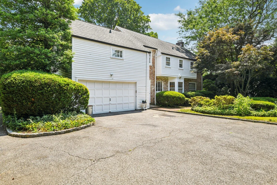 Photo of 21 Orchard Drive
