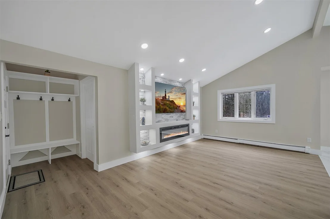 Photo of 28 Shady Lane