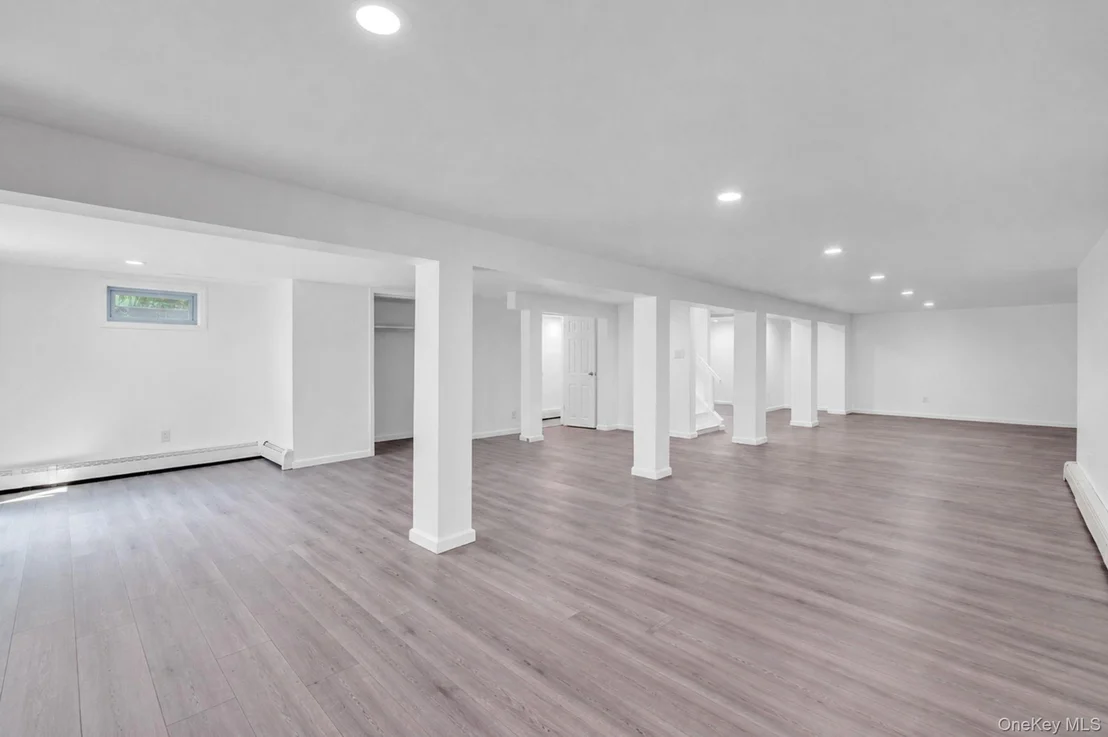 Photo of 20 Dolphin Way