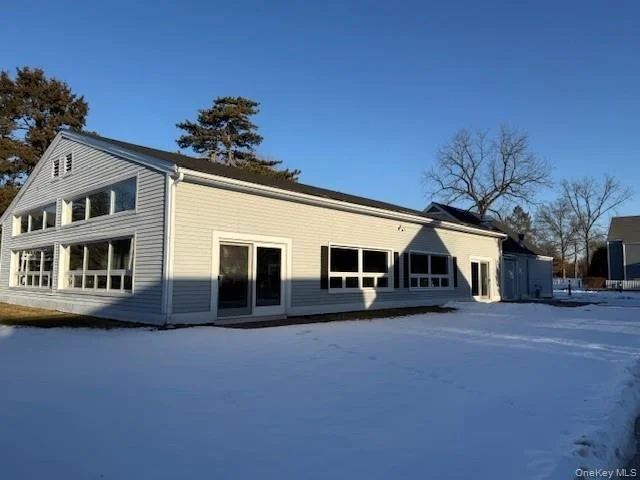 Photo of Unit A at 301 Commons Way
