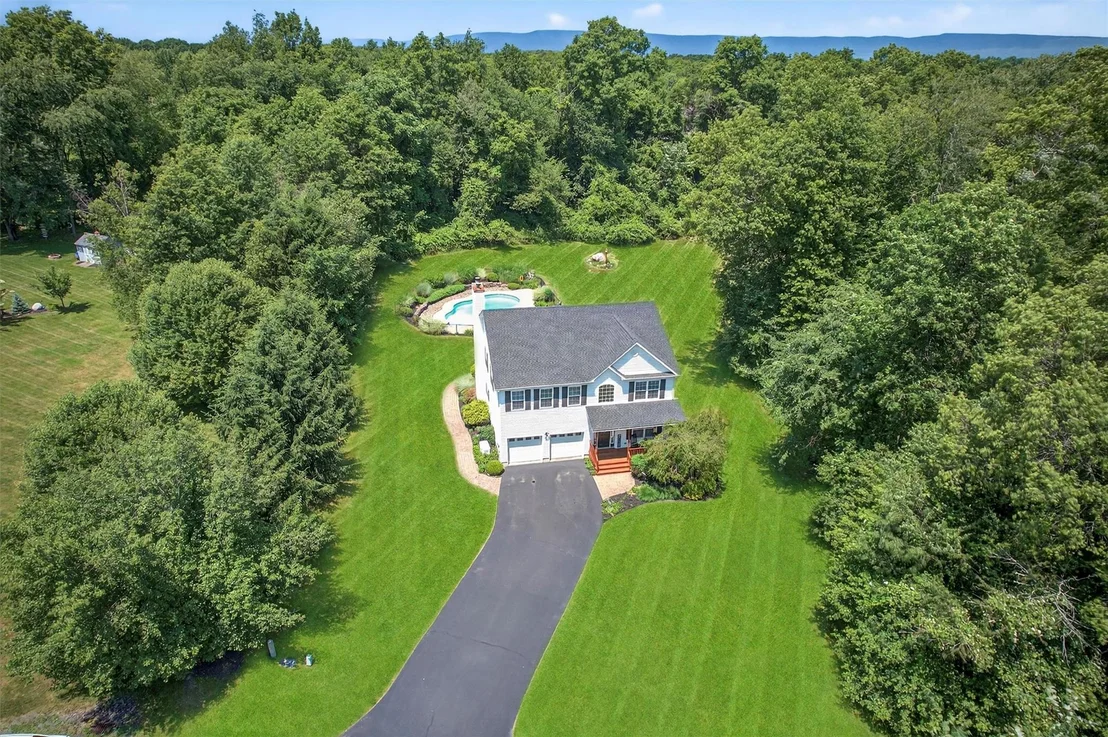 Photo of 85 Decker Drive