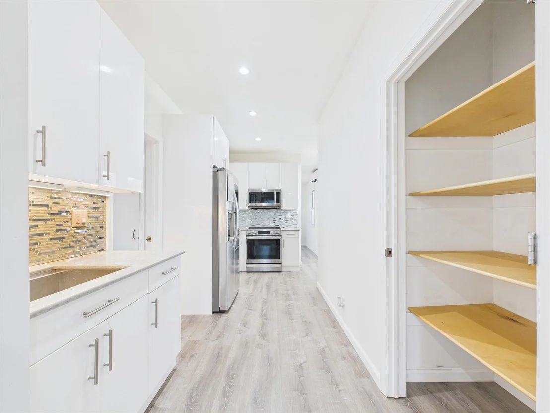 Photo of 102 Carroll Street