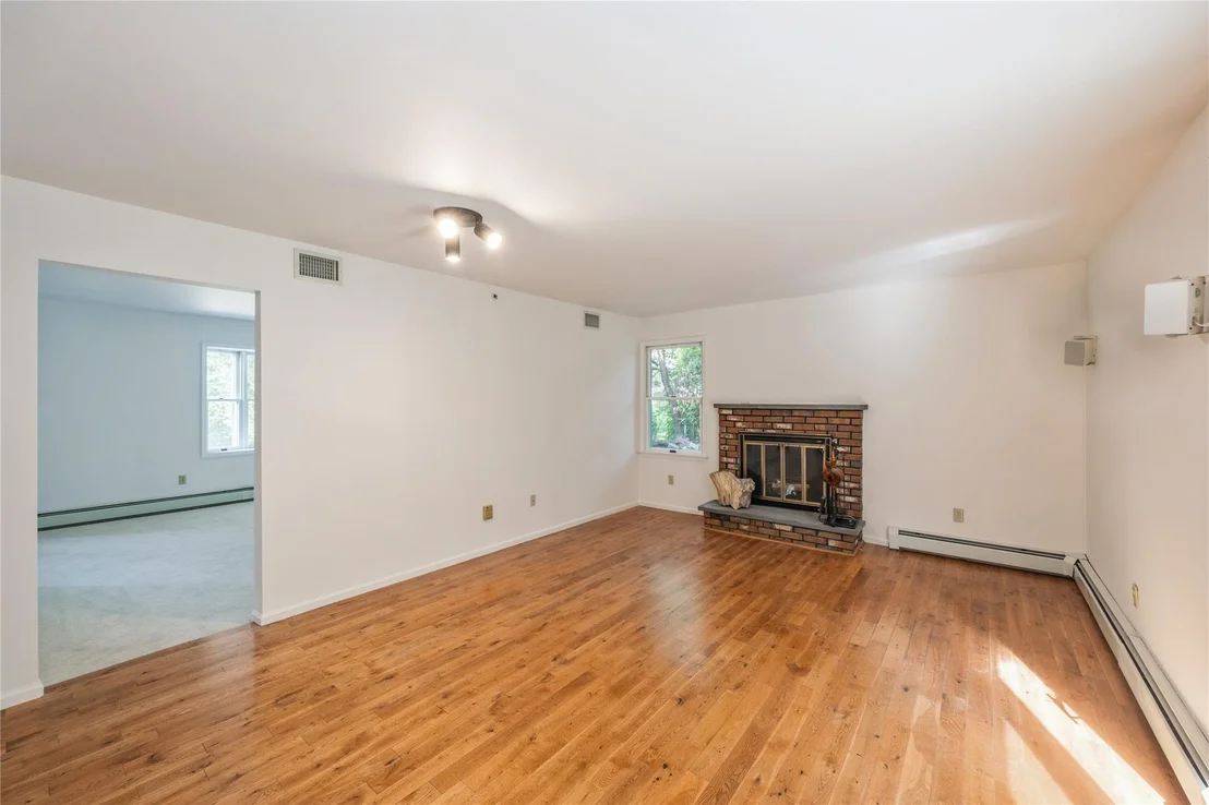 Photo of 3 Benjamin Court