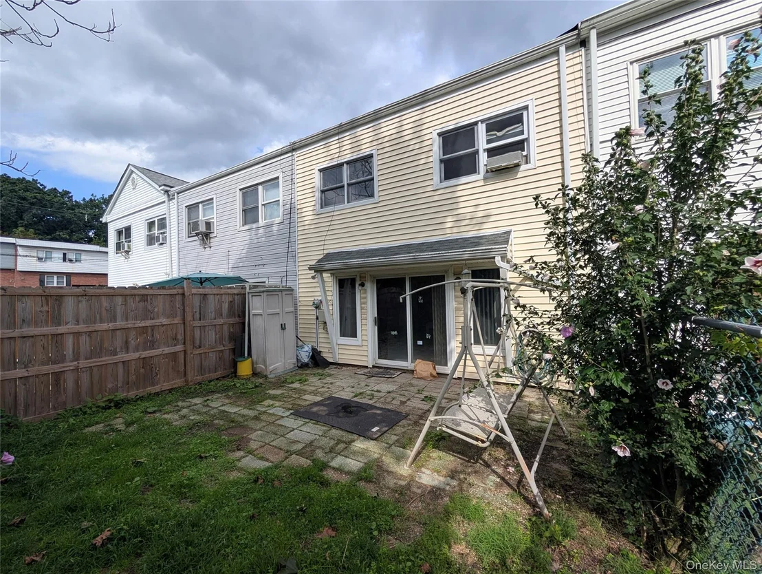 Photo of 6 Ferracane Place