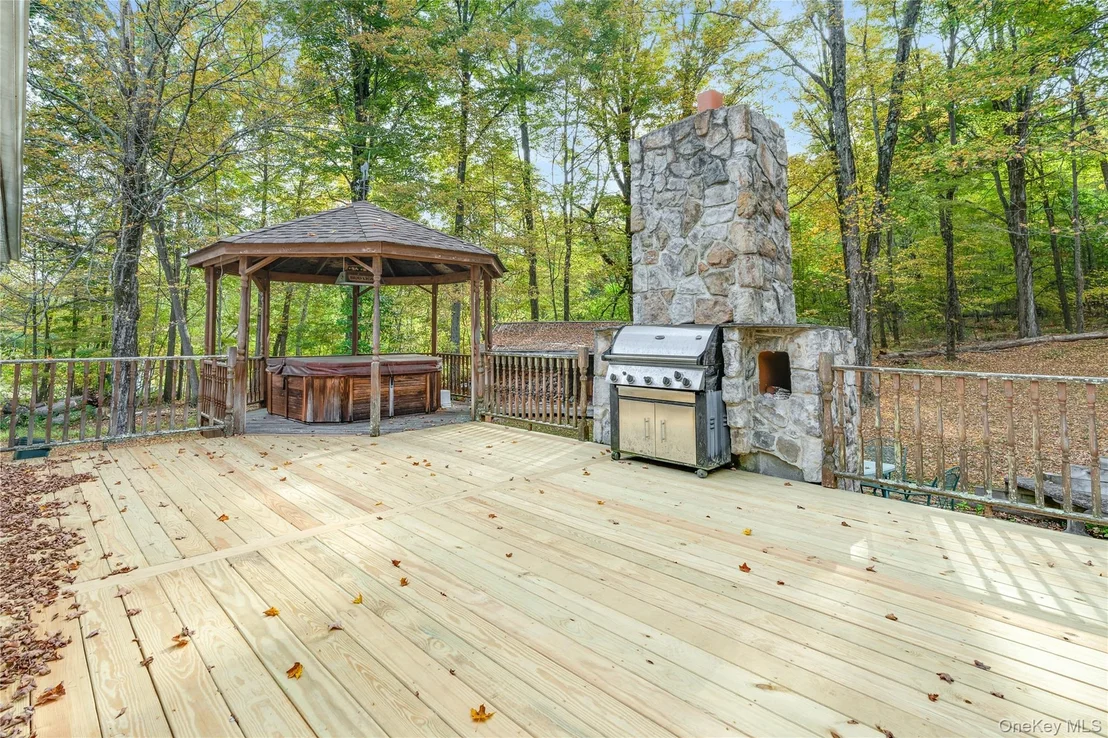 Photo of 91 Decker Road