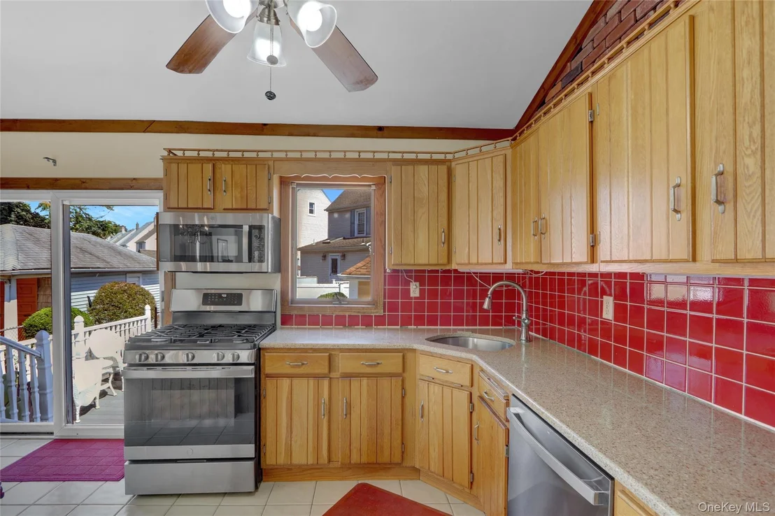 Photo of 57 Munro Boulevard