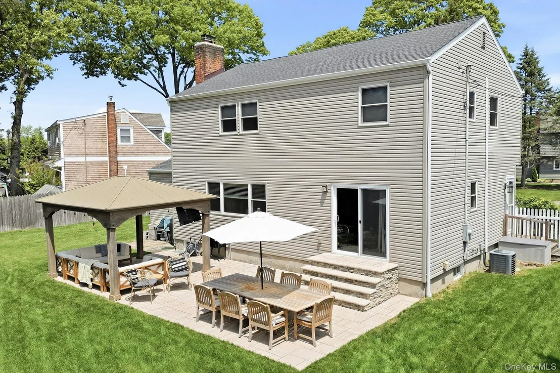 Photo of 12 Westbrook Lane