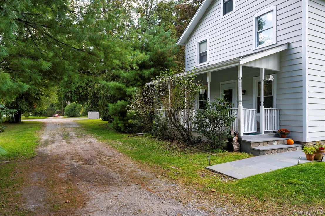 Photo of 24 Grassi Lane