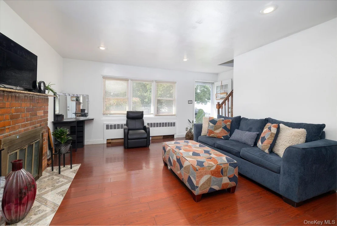 Photo of 28 Harrison Avenue