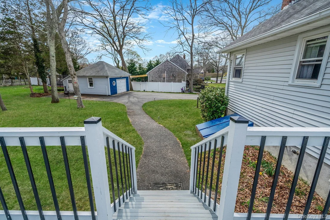 Photo of 30 Erving Avenue