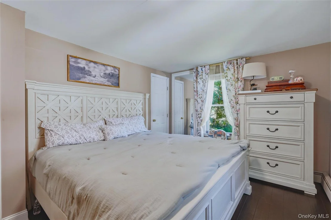 Photo of 280 Noxon Road
