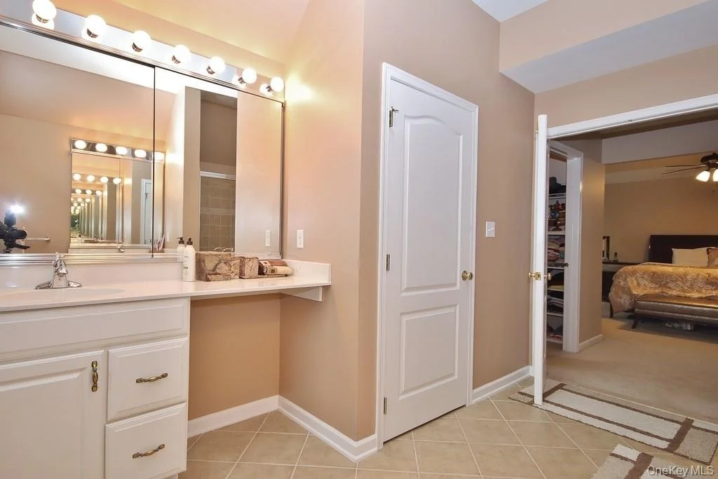 Photo of 216 Roosevelt Drive