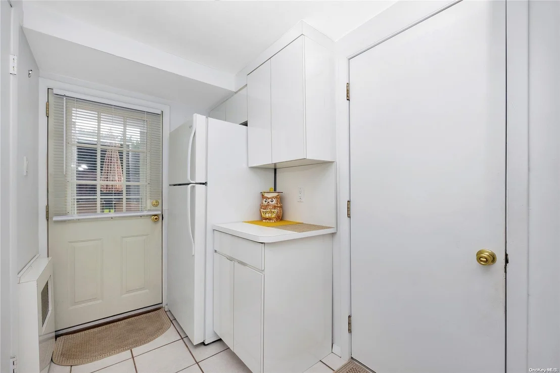Photo of 25 Redwood Drive