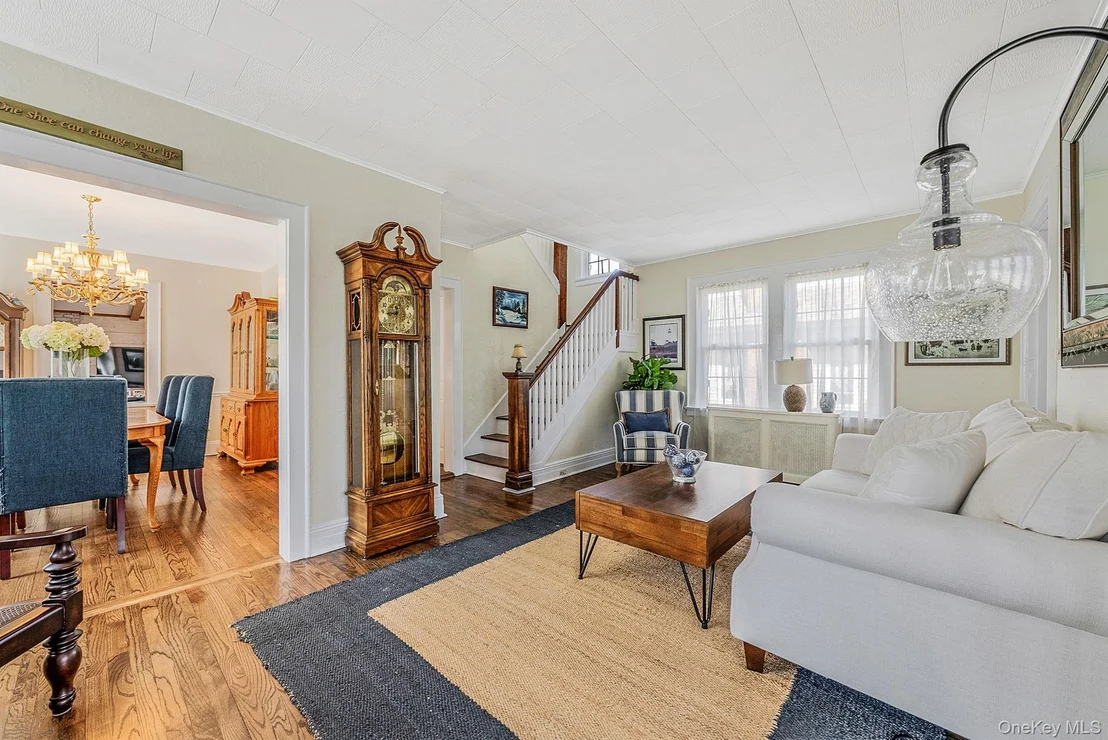 Photo of 33 Harding Avenue