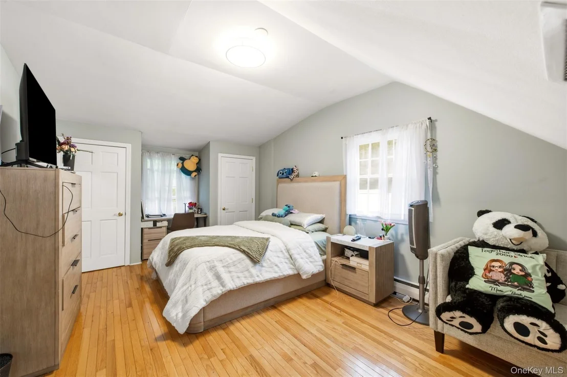 Photo of 19 Eckernkamp Drive