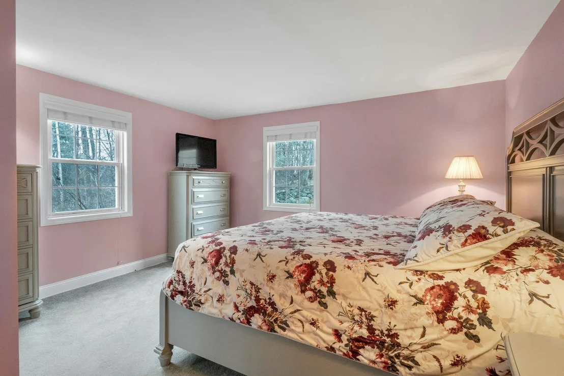 Photo of 19 Split Rock Road