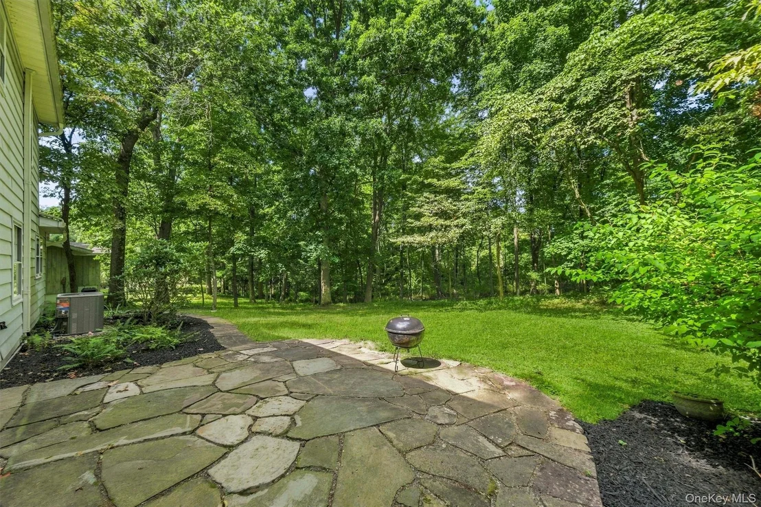 Photo of 75 Pleasant Ridge Drive