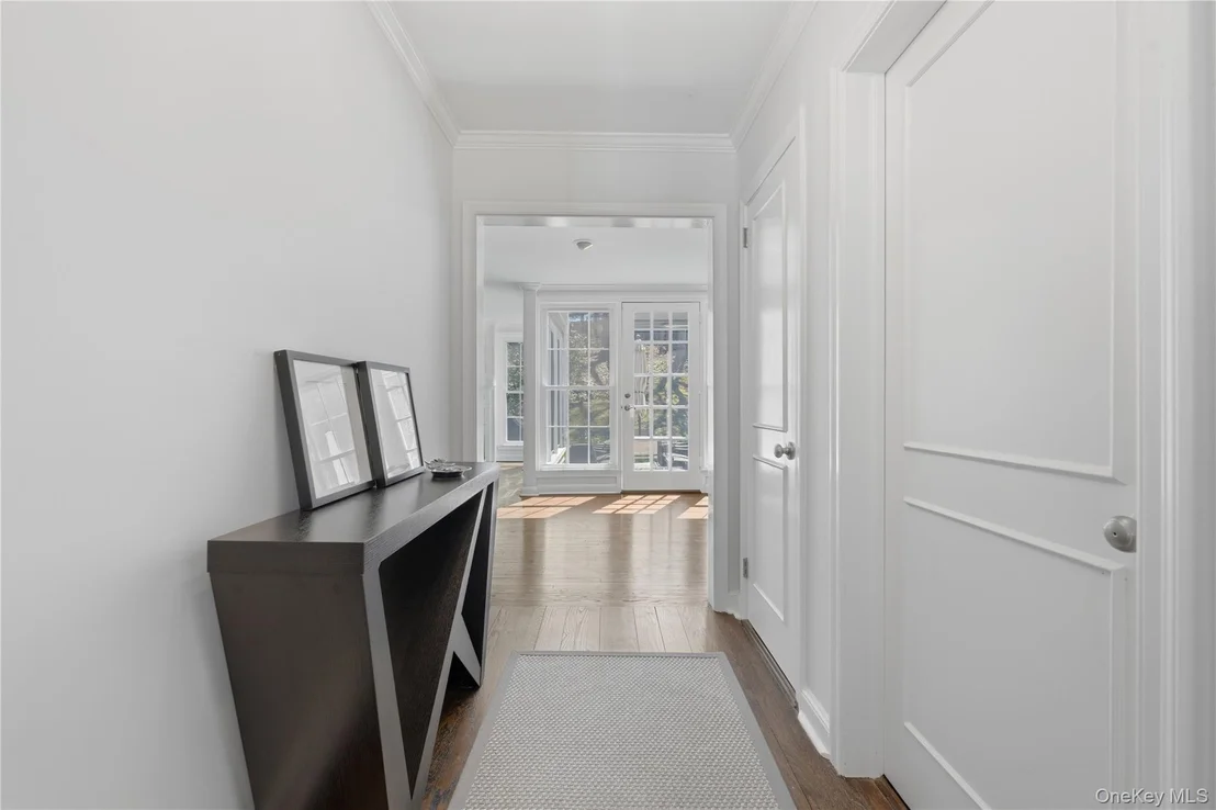 Photo of 6 Spruce Hollow