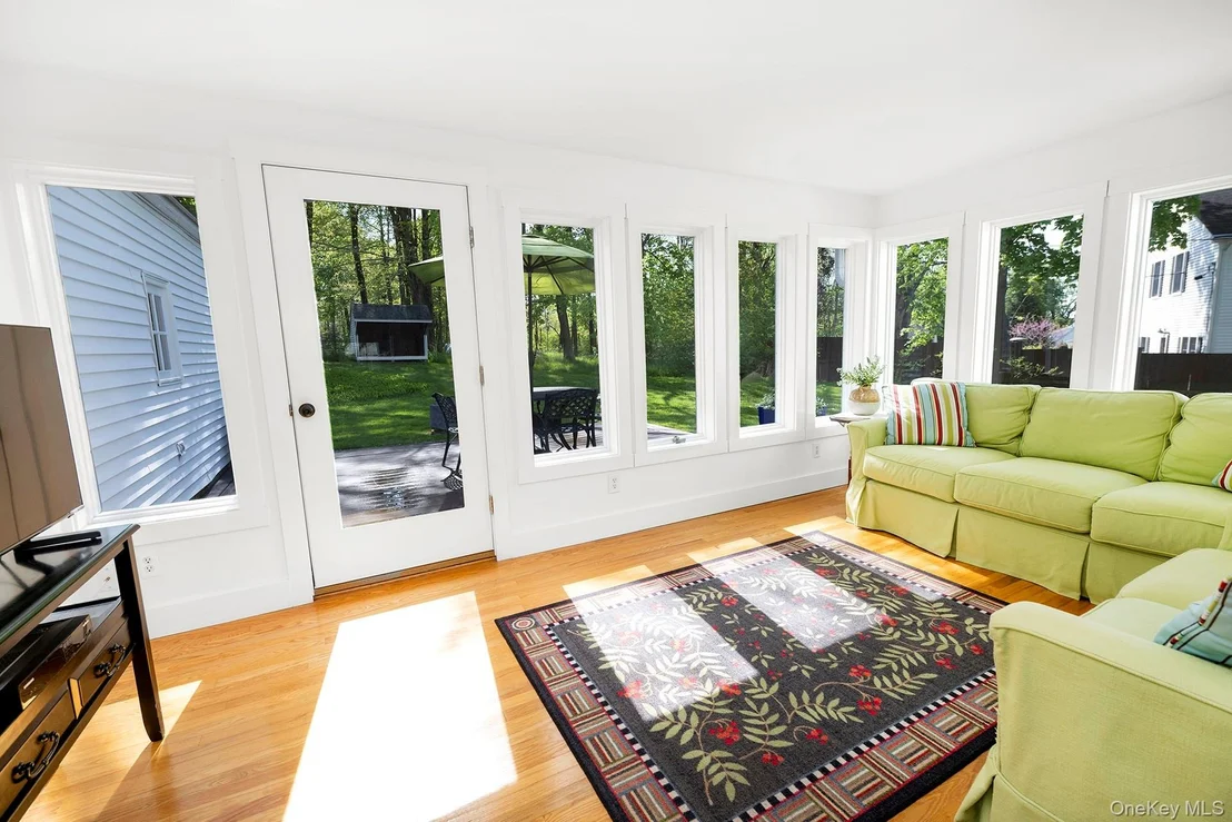 Photo of 22 Haight Avenue