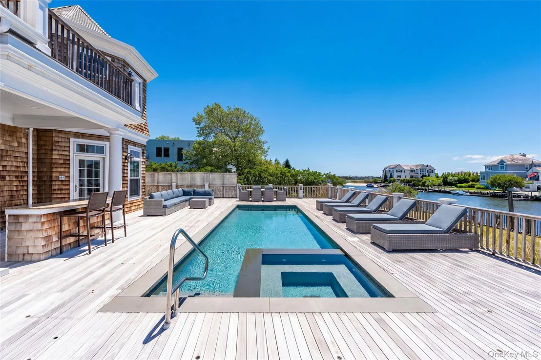 Photo of 101 Jessup Lane