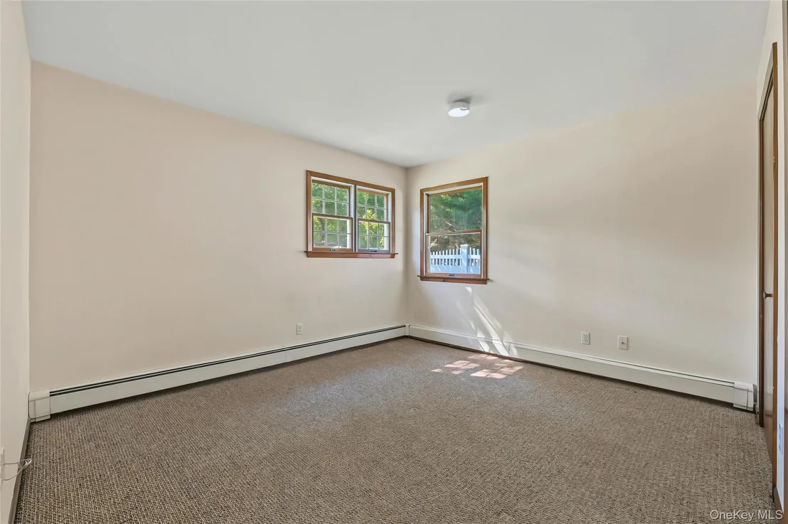 Photo of 76 Hernan Avenue
