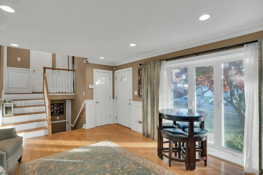 Photo of 22 Schuyler Drive