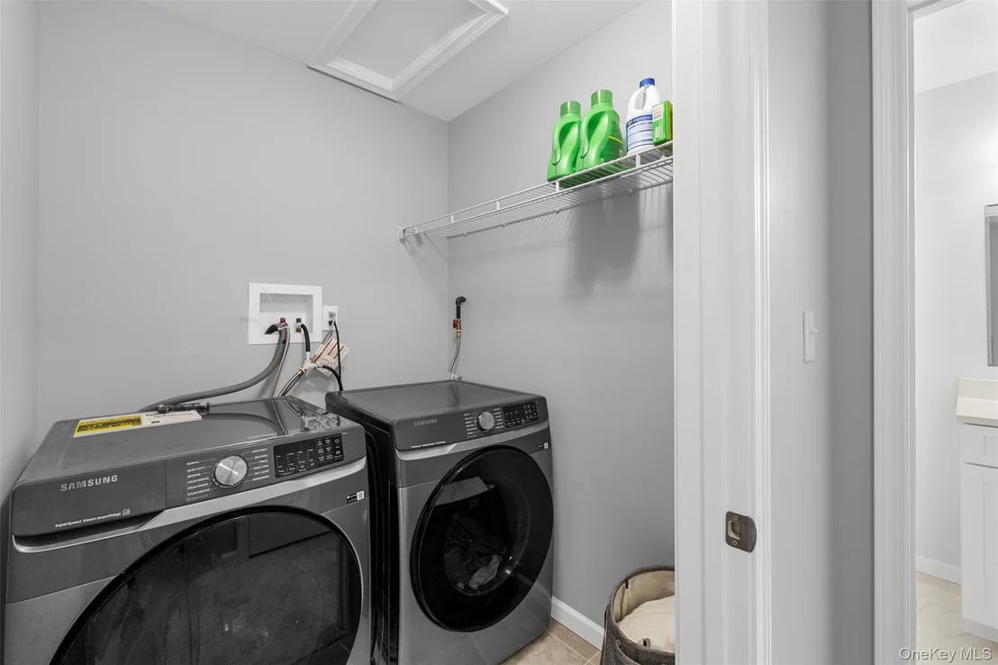 Photo of 28 Pinto Road W