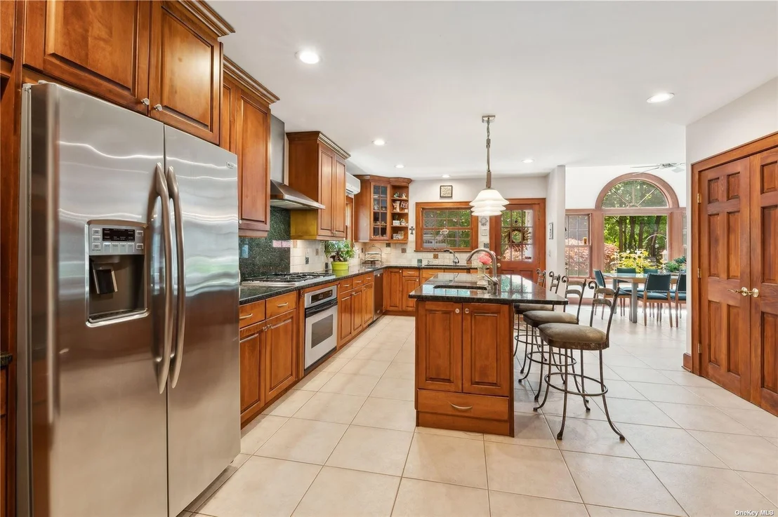 Photo of 4 Summit Avenue