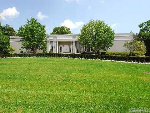 Photo of 247 Barrett Road
