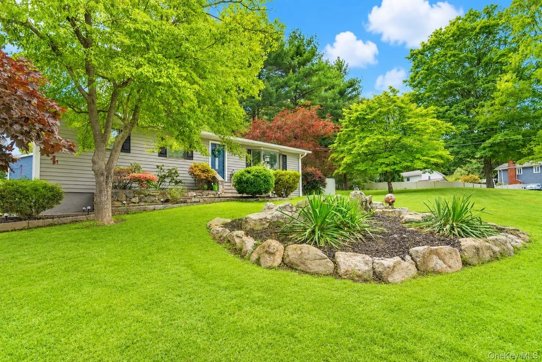 Photo of 1 Rock Road