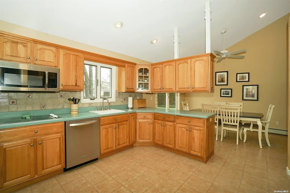 Photo of 9 Hallowell Lane