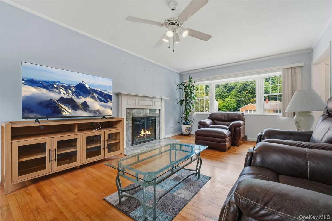 Photo of 4 Broadview Road