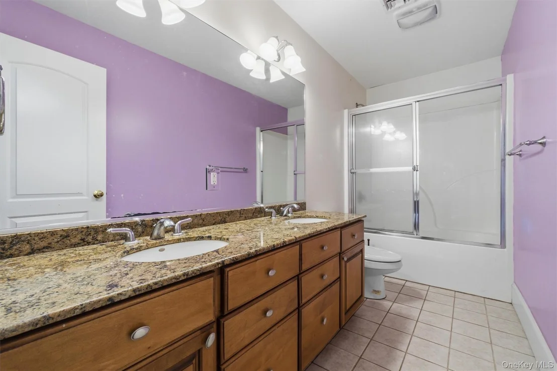 Photo of 17 Arbor Court