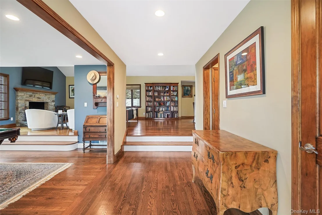Photo of 6 Old Oak Road