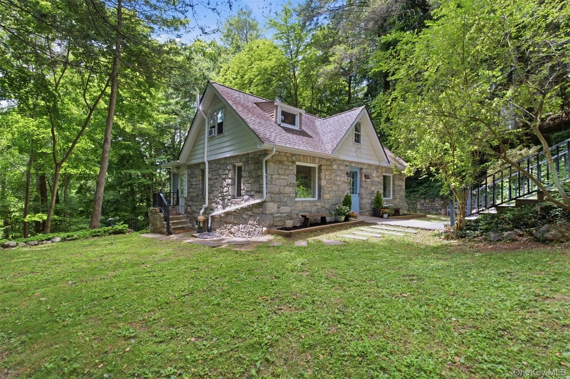 Photo of 2 Anton Place