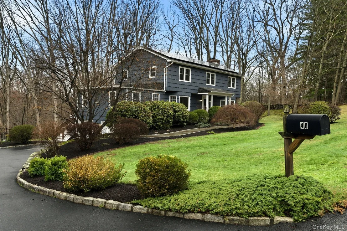 Photo of 40 Valley Pond Road
